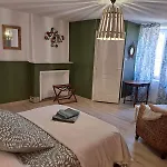 La Taniere Апартаменты