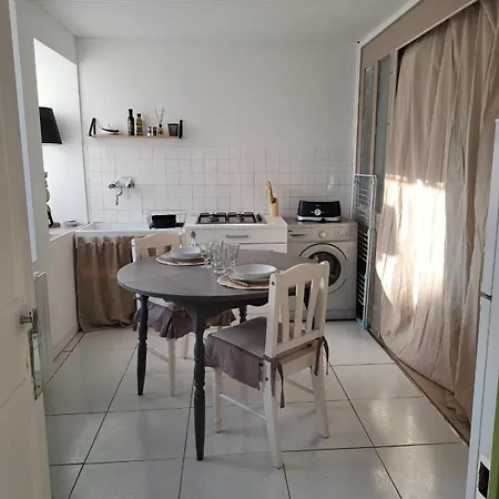 Апартаменты La Taniere *